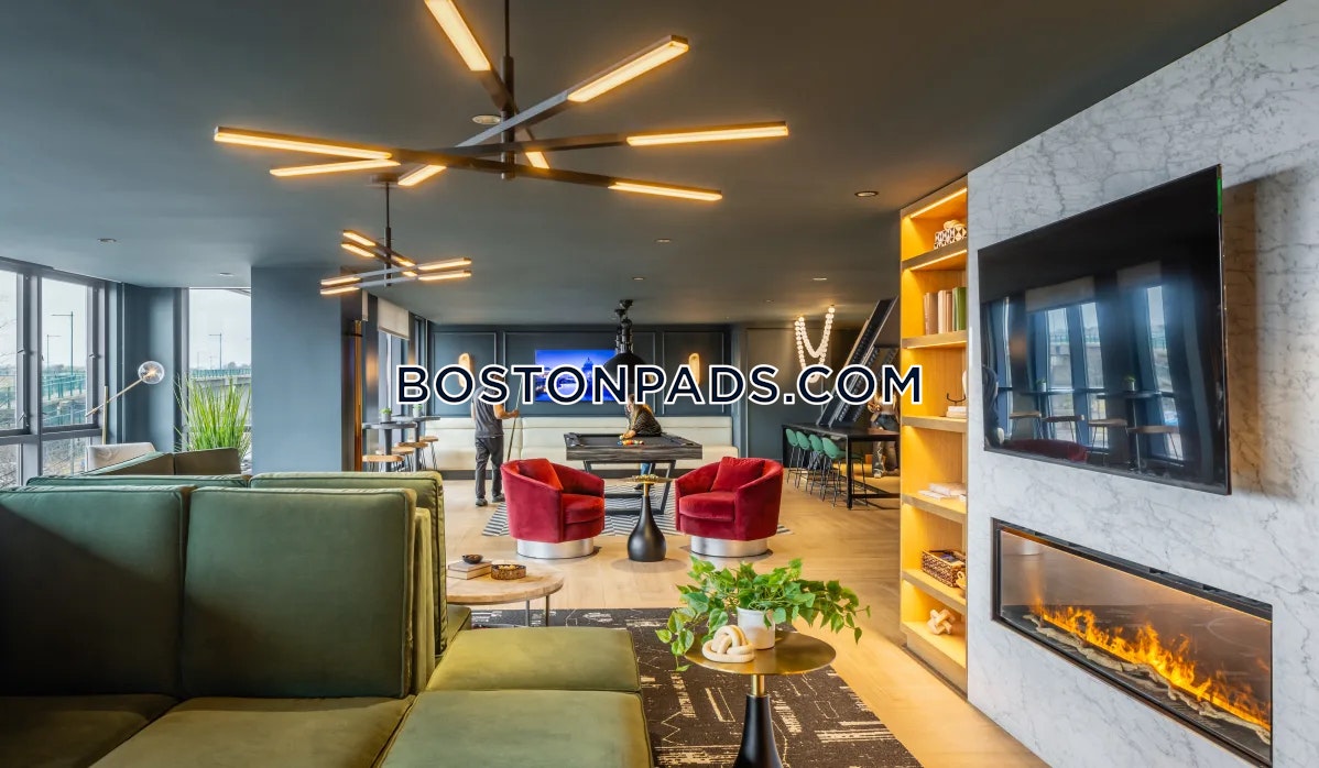 Neponset Landing Photo 18