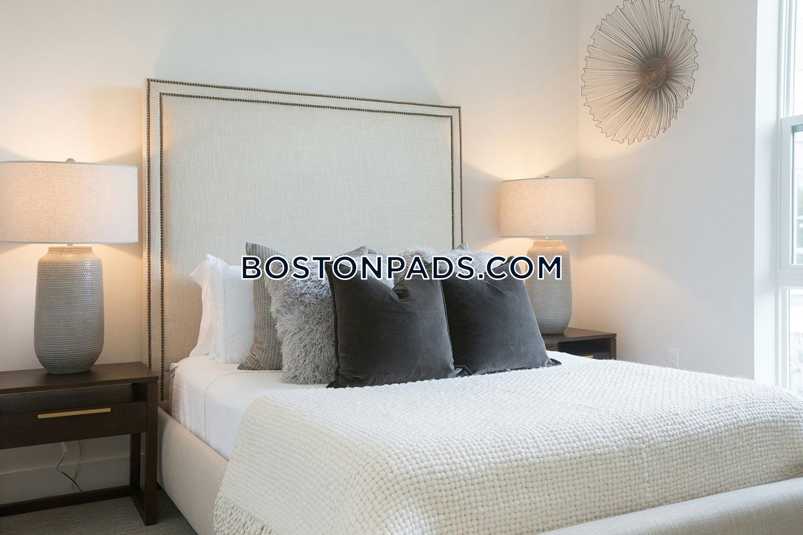 One Beachmont Photo 15