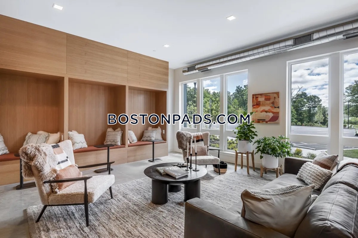 The Point at Green District Photo 32