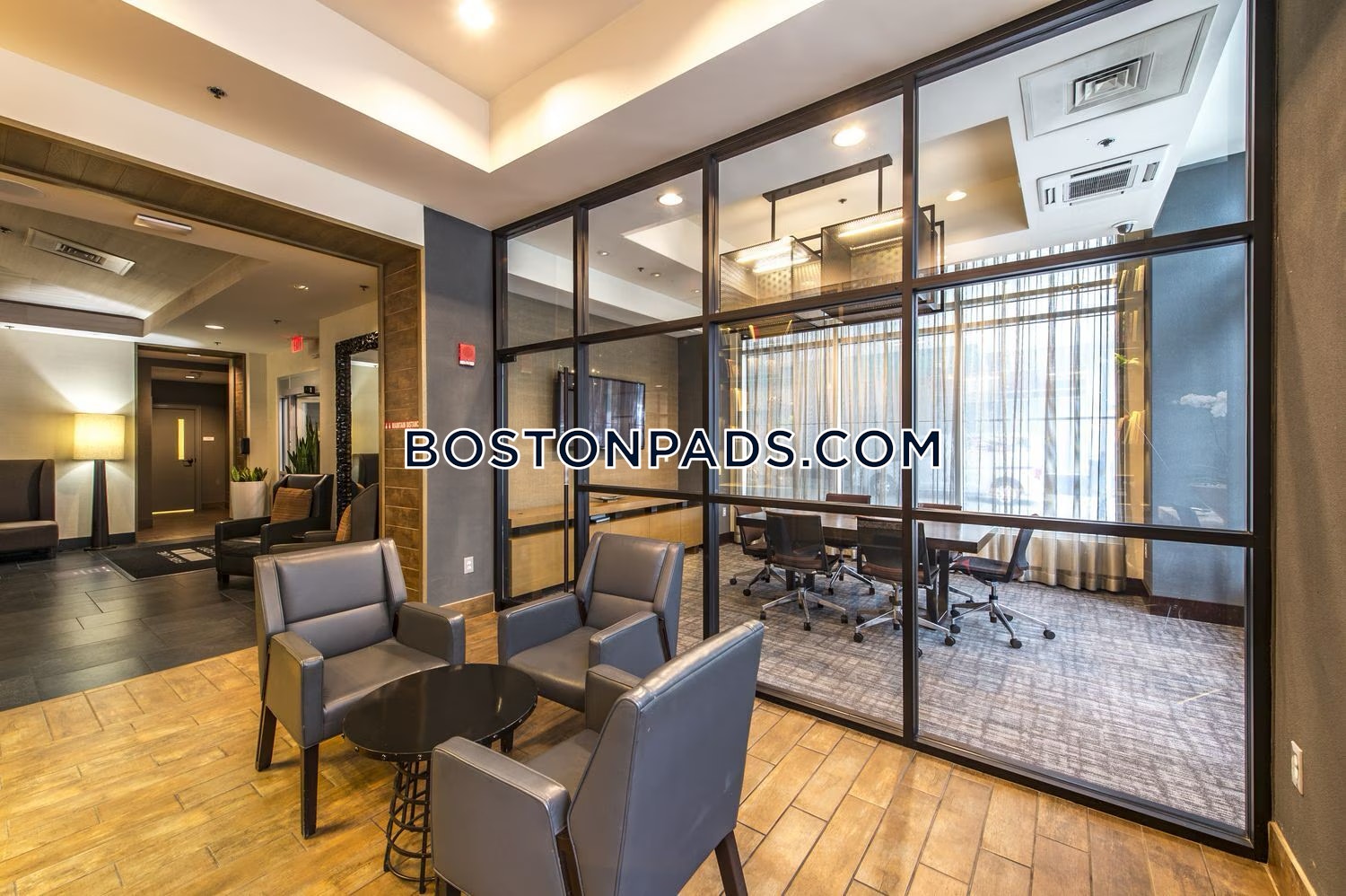 Park Lane Seaport Photo 20