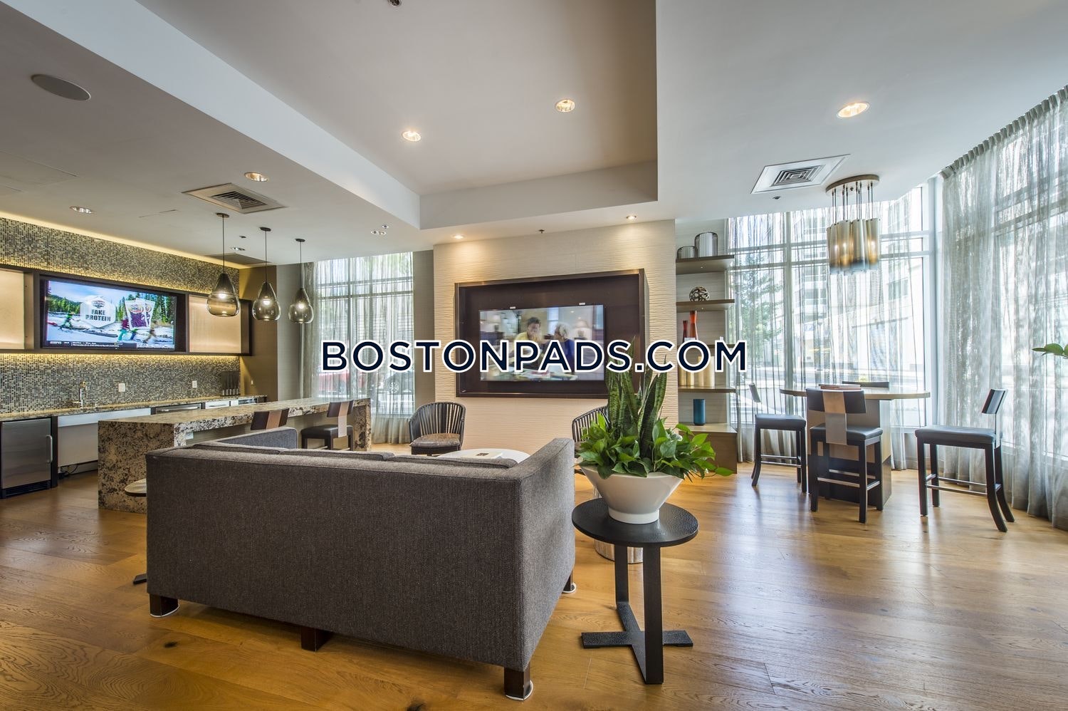 Park Lane Seaport Photo 17