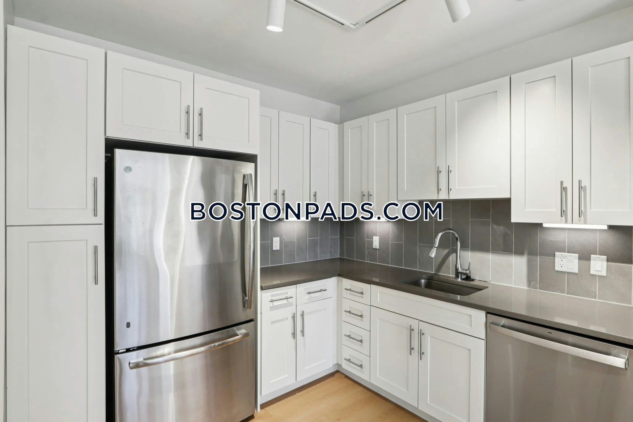 Park77 Apartments Photo 34