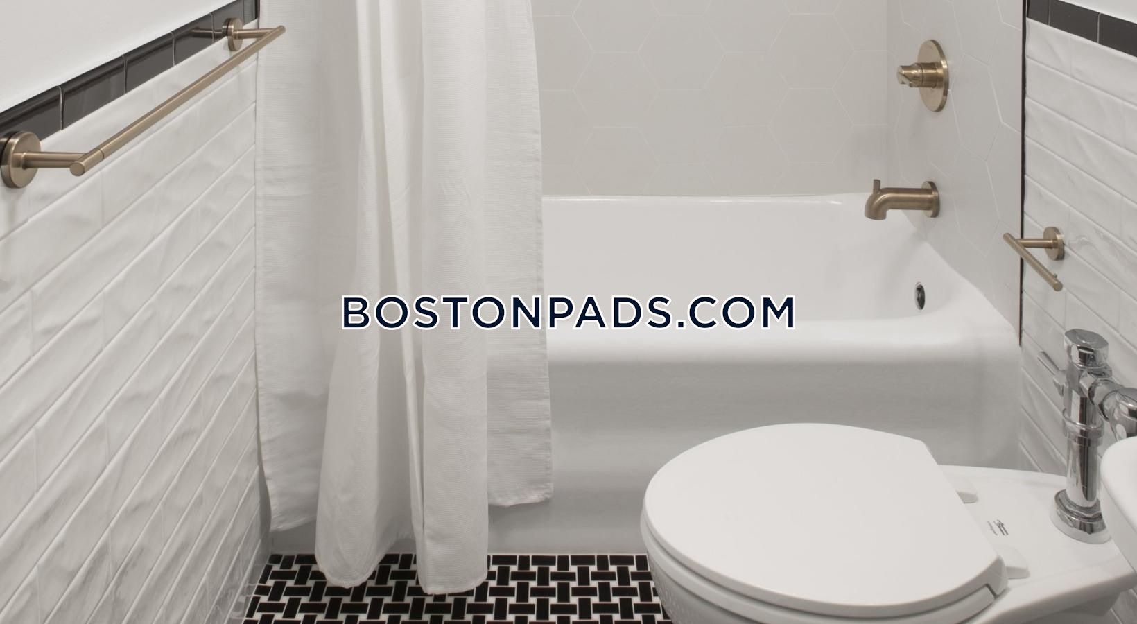 Pelham Hall Photo 30