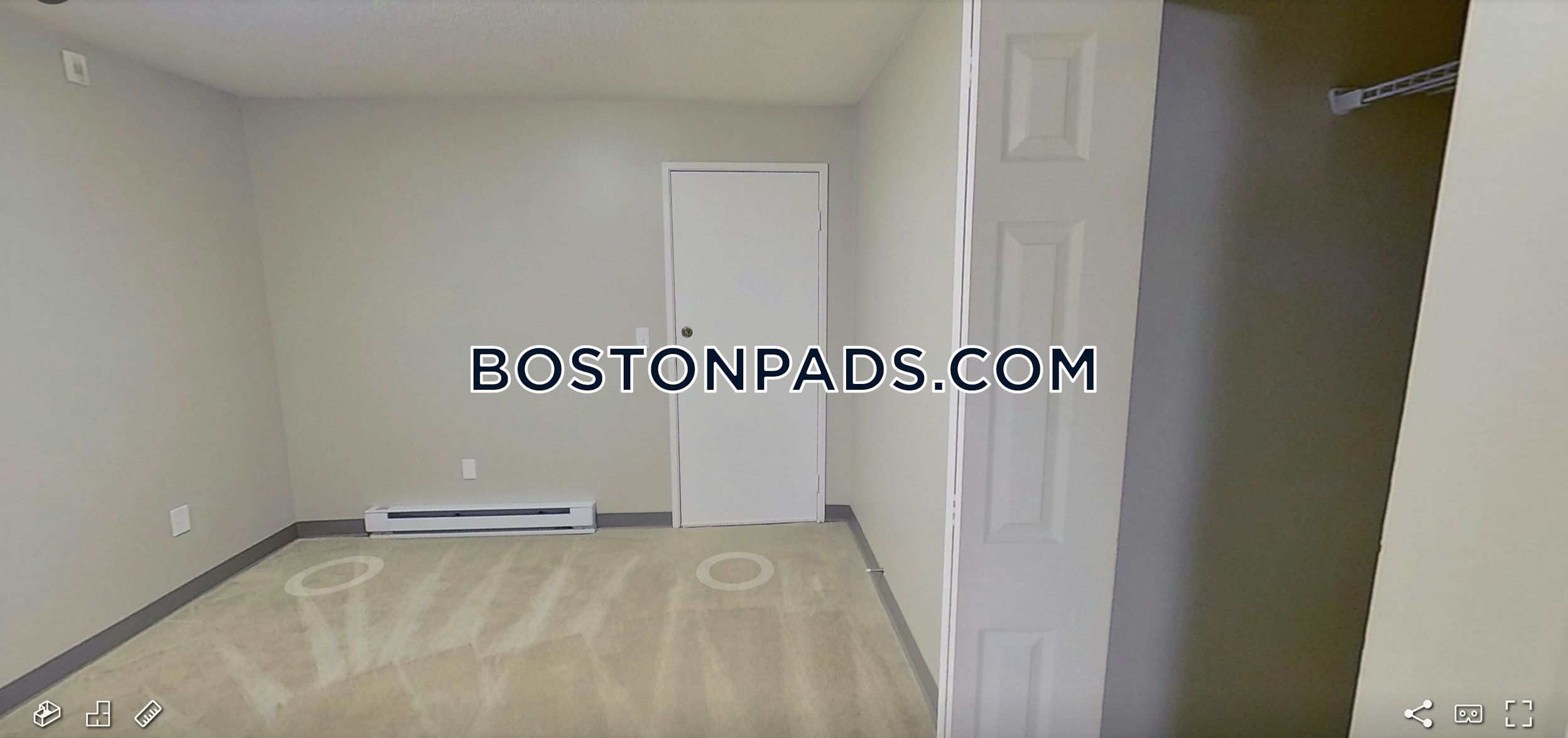 Courtyard Princeton Place Photo 13