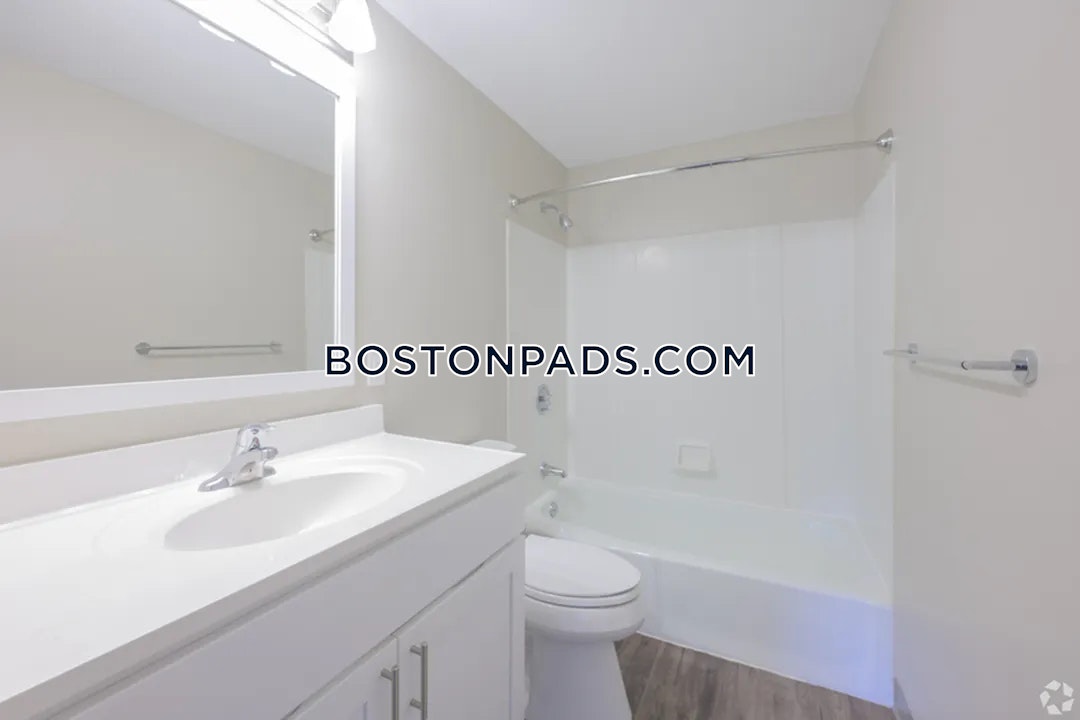 Princeton Green Photo 20