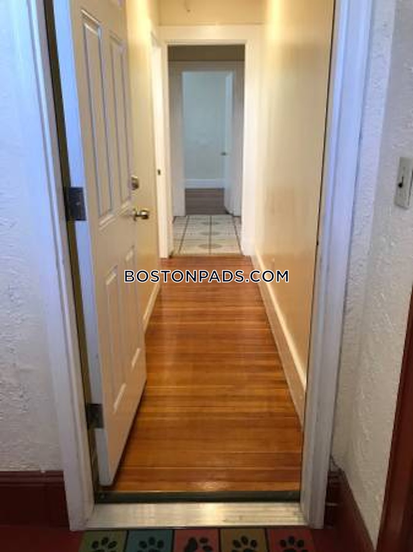 LYNN - 3 Beds, 1 Bath - Image 6