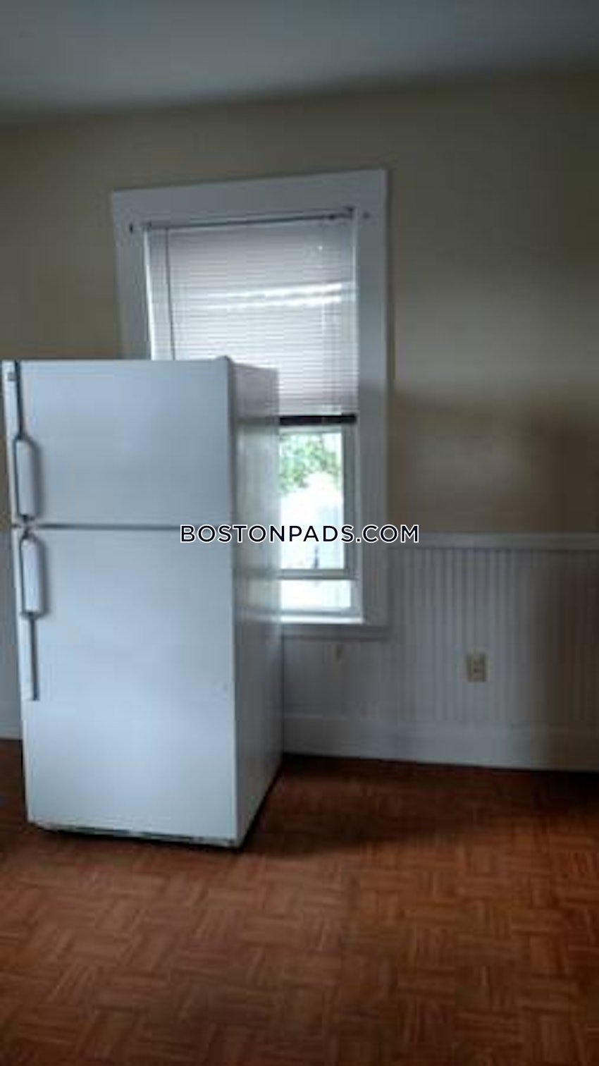 LYNN - 2 Beds, 1 Bath - Image 7