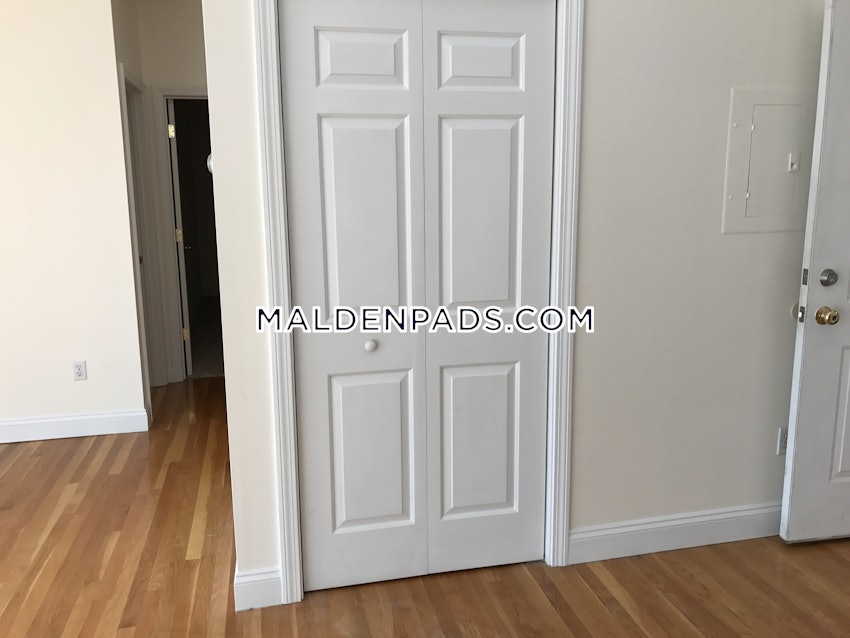 MALDEN - 2 Beds, 2 Baths - Image 38