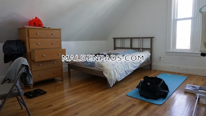 MALDEN - 6 Beds, 2 Baths - Image 1