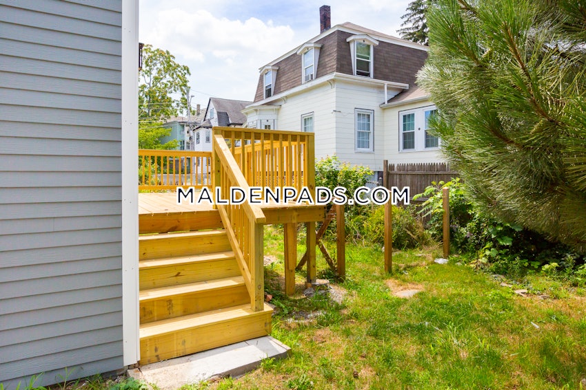 MALDEN - 4 Beds, 2.5 Baths - Image 15