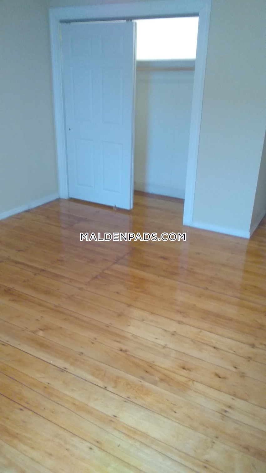 MALDEN - 5 Beds, 2 Baths - Image 9