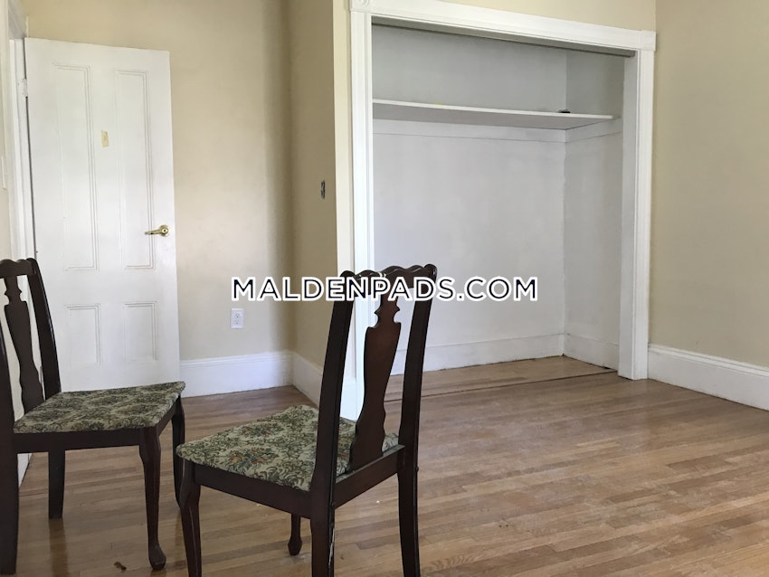 MALDEN - 5 Beds, 2 Baths - Image 15