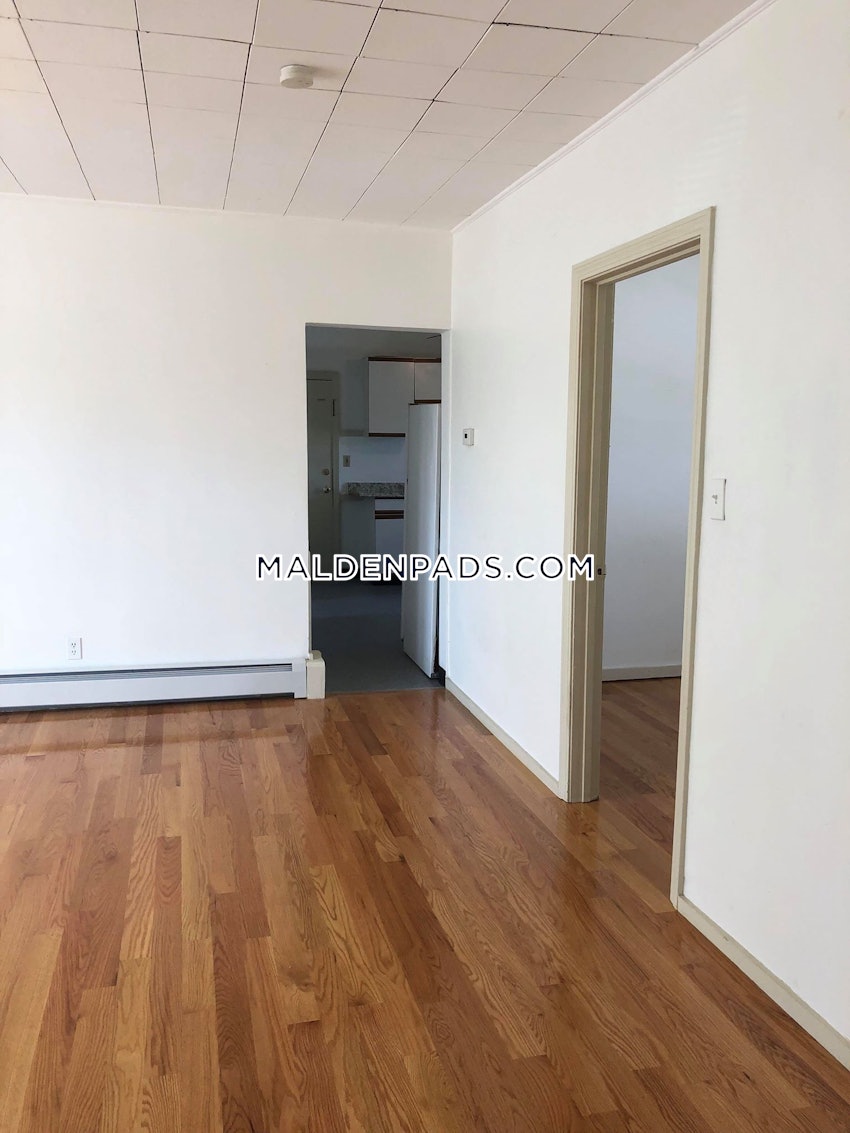 MALDEN - 3 Beds, 1 Bath - Image 6