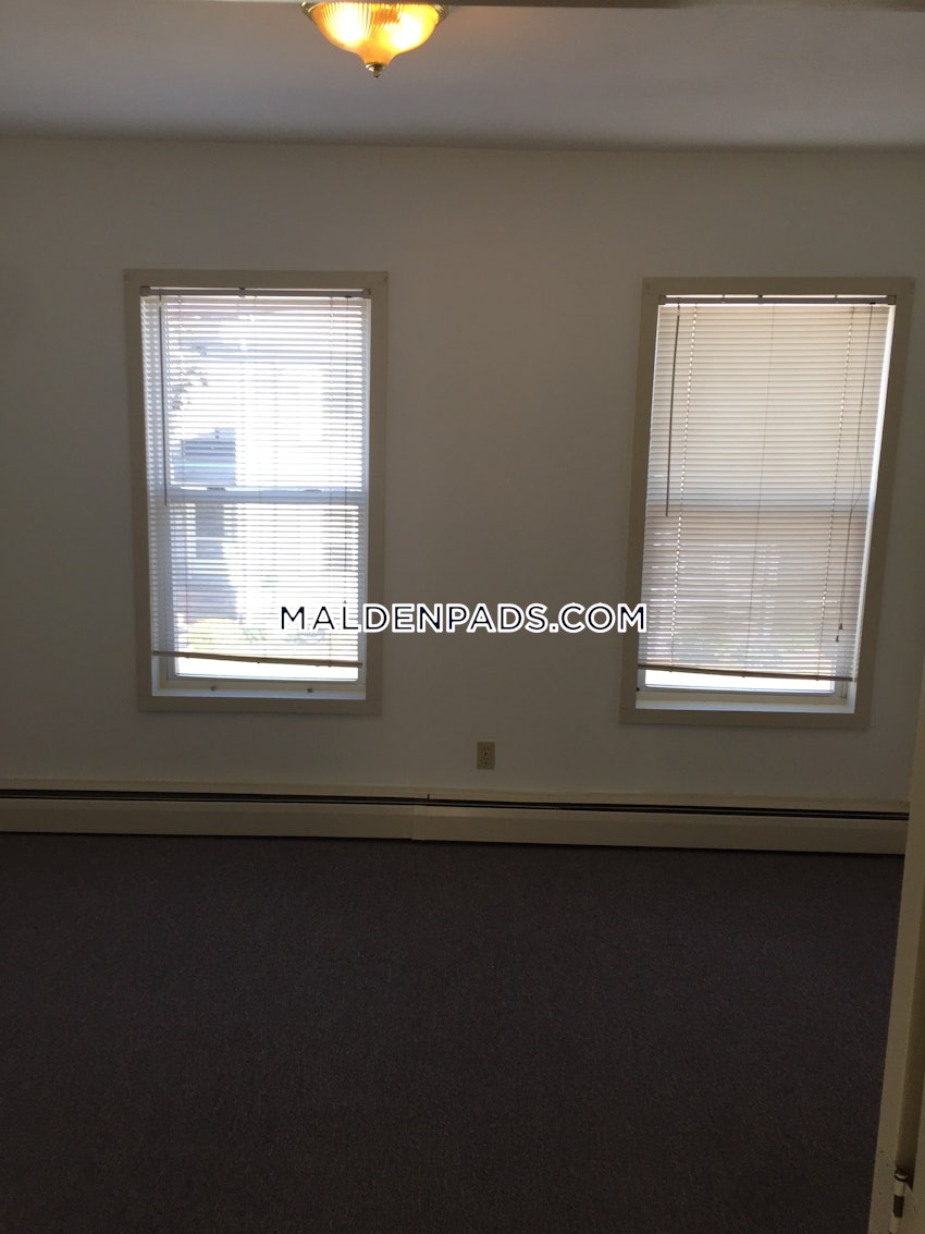 MALDEN - 3 Beds, 1 Bath - Image 21