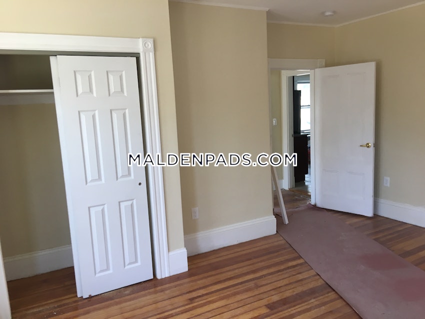 MALDEN - 5 Beds, 2 Baths - Image 12