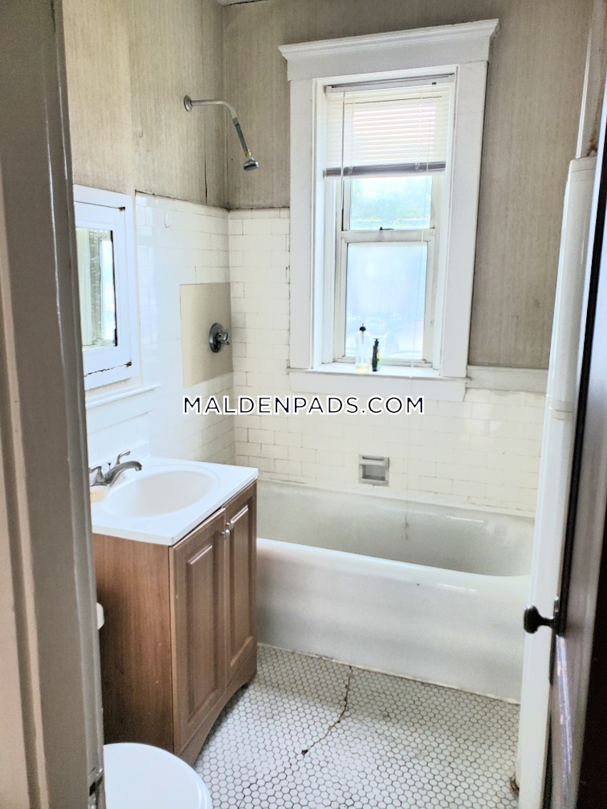 MALDEN - 1 Bed, 1 Bath - Image 13