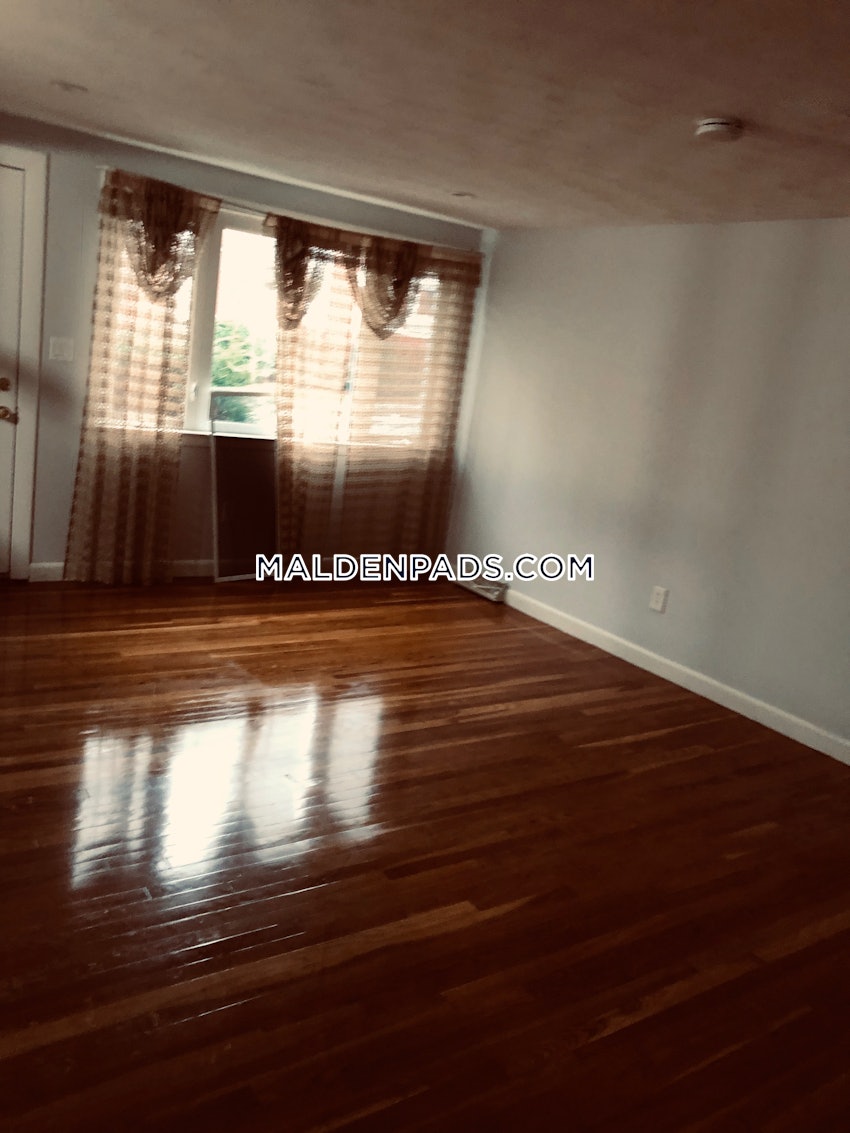 MALDEN - 2 Beds, 1 Bath - Image 6