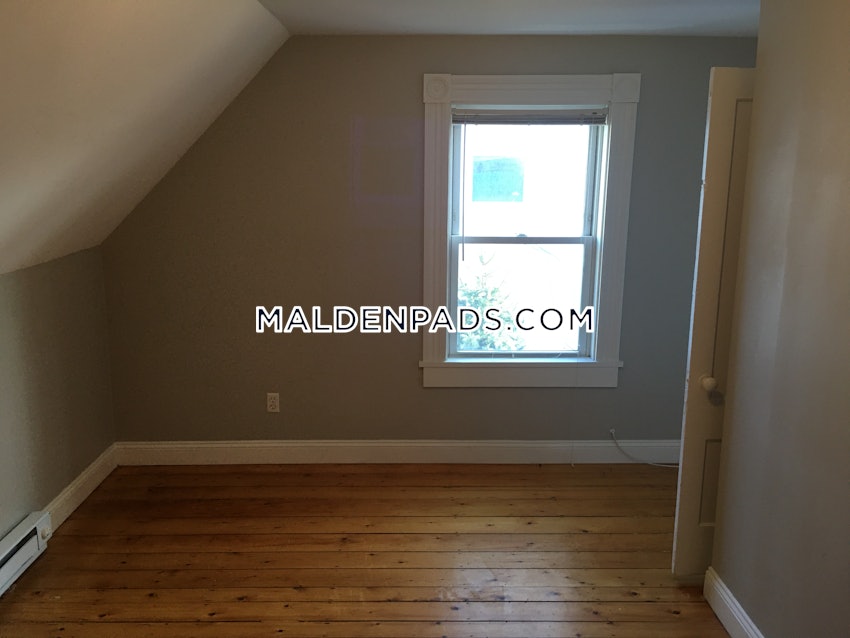 MALDEN - 4 Beds, 1 Bath - Image 18