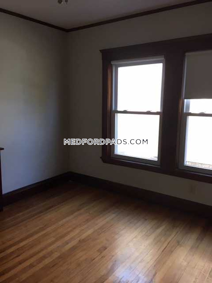 MEDFORD - MAGOUN SQUARE - 2 Beds, 1 Bath - Image 5