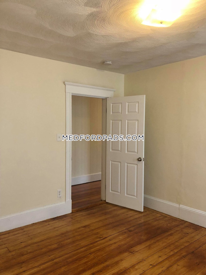 MEDFORD - MAGOUN SQUARE - 4 Beds, 2 Baths - Image 4