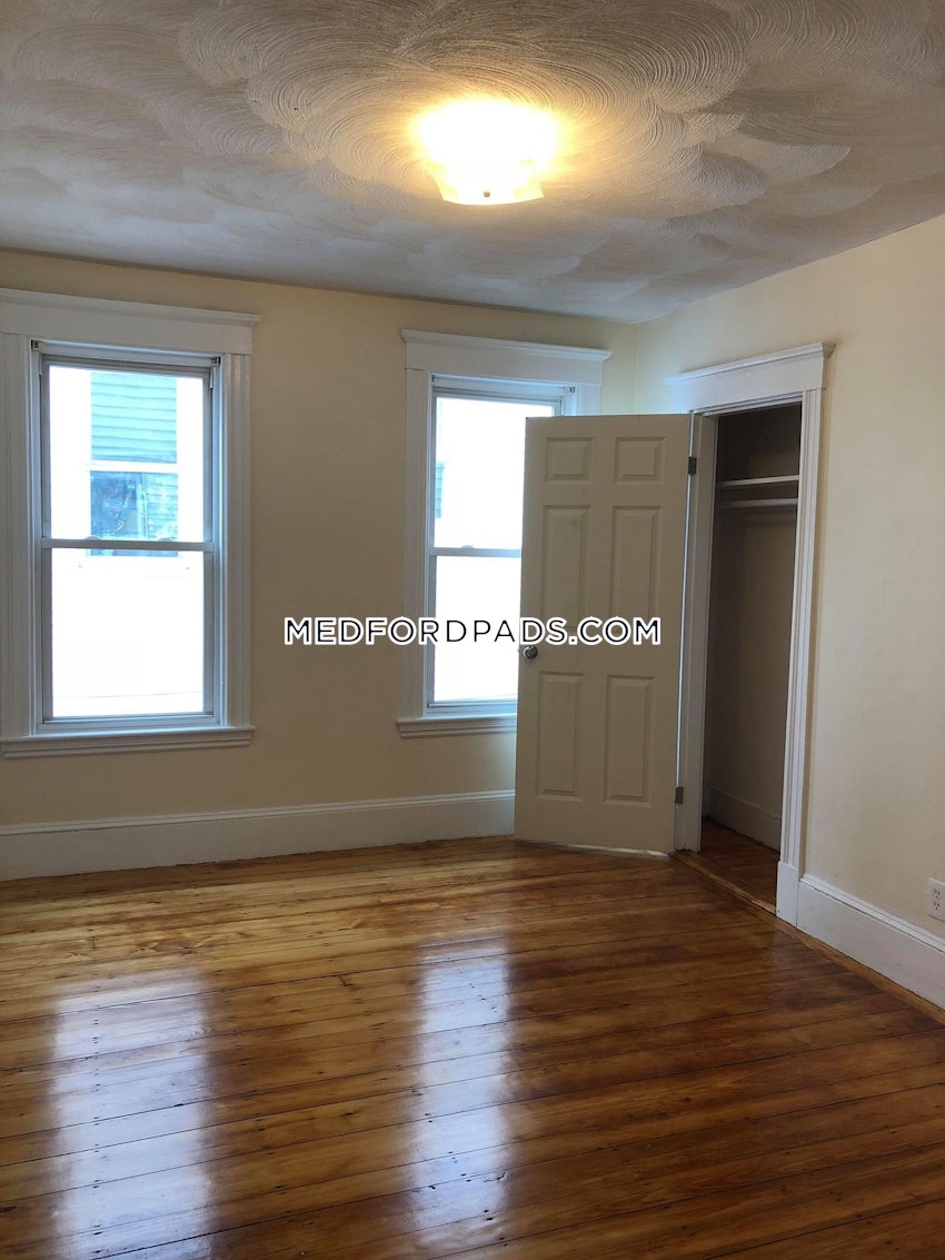 MEDFORD - MAGOUN SQUARE - 4 Beds, 2 Baths - Image 3