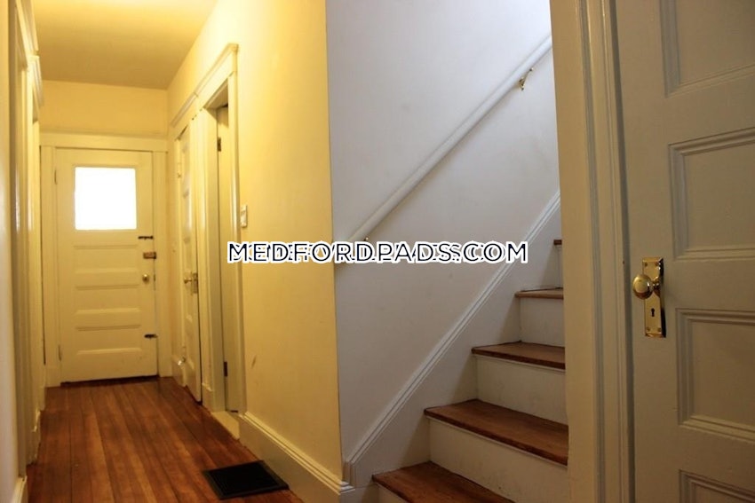 SOMERVILLE - TUFTS - 5 Beds, 2 Baths - Image 7