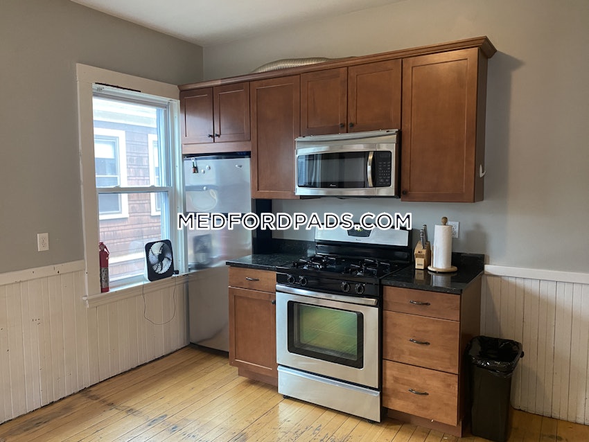 MEDFORD - TUFTS - 1 Bed, 1 Bath - Image 88
