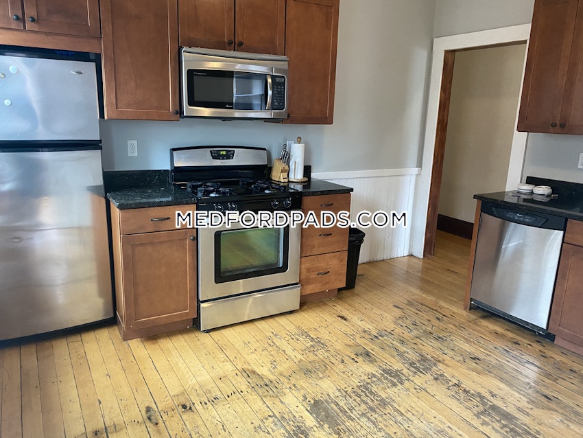MEDFORD - TUFTS - 1 Bed, 1 Bath - Image 87