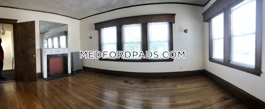MEDFORD - TUFTS - 3 Beds, 1 Bath - Image 7