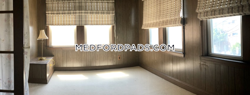 MEDFORD - TUFTS - 3 Beds, 1 Bath - Image 5