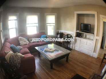 Tufts, Medford, MA - 4 Beds, 1 Bath - $4,800 - ID#4929304