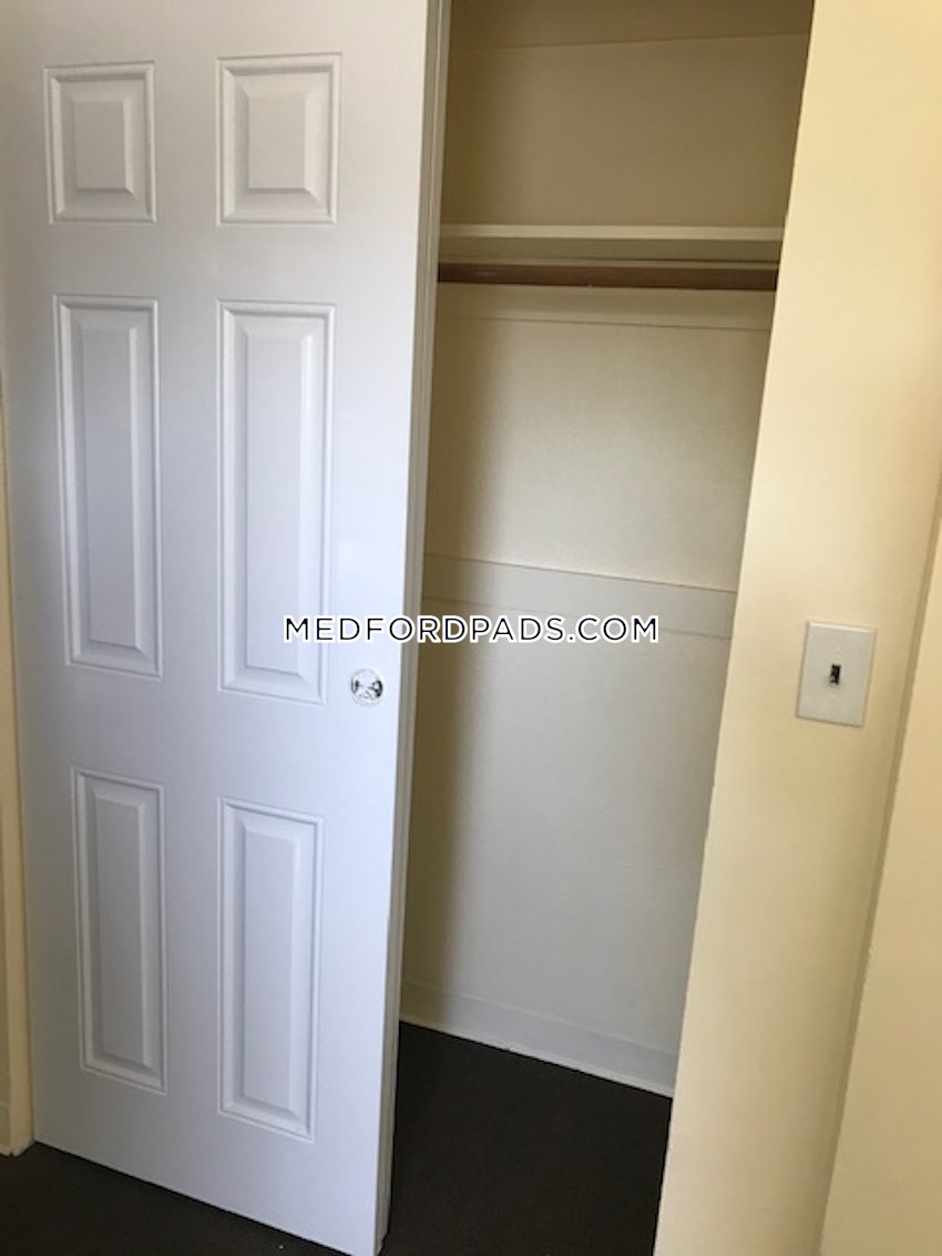 MEDFORD - TUFTS - 1 Bed, 1 Bath - Image 1