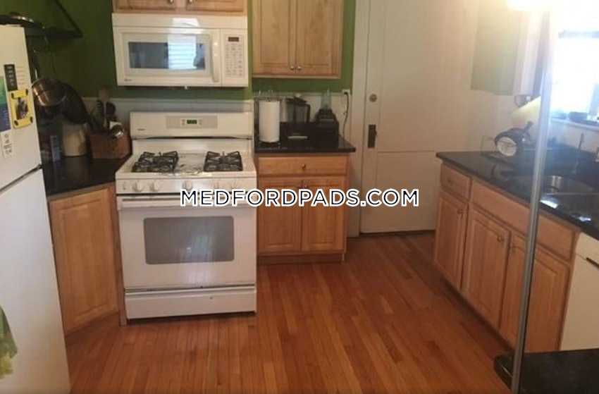 MEDFORD - TUFTS - 3 Beds, 2 Baths - Image 1