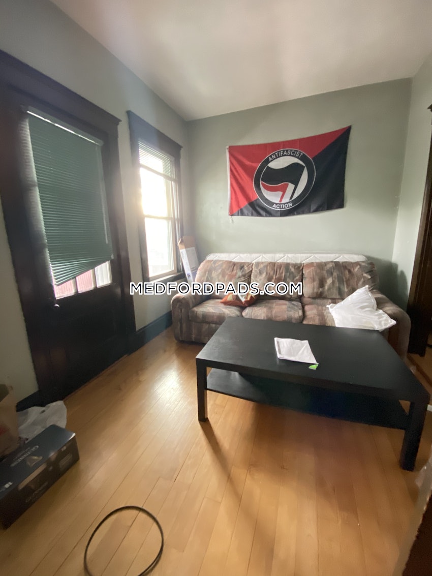 MEDFORD - TUFTS - 1 Bed, 1 Bath - Image 44