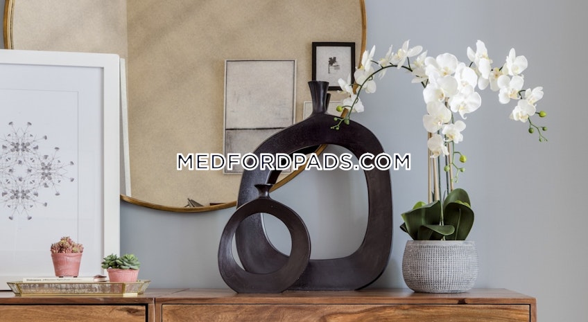 Medford - $3,926+ /month