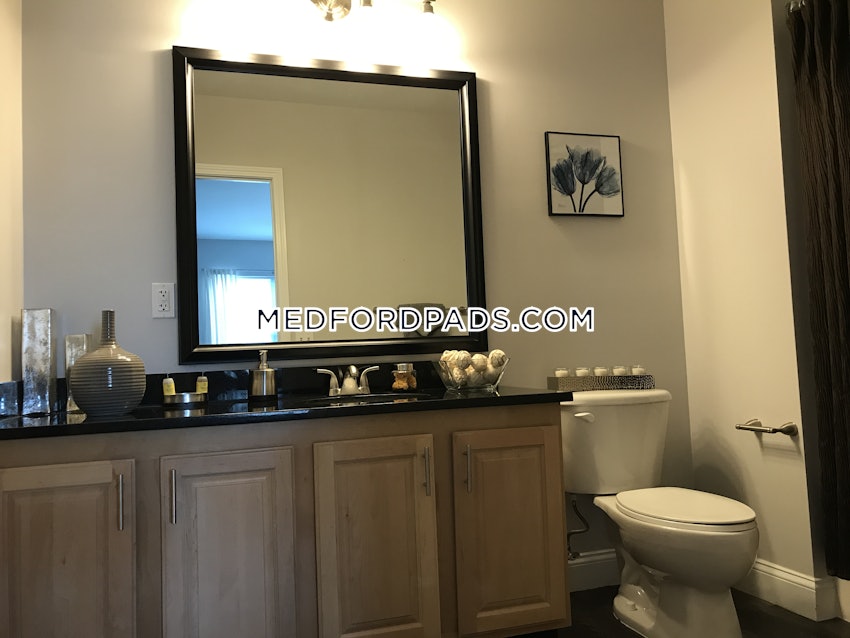 MEDFORD - WELLINGTON - 2 Beds, 1 Bath - Image 49