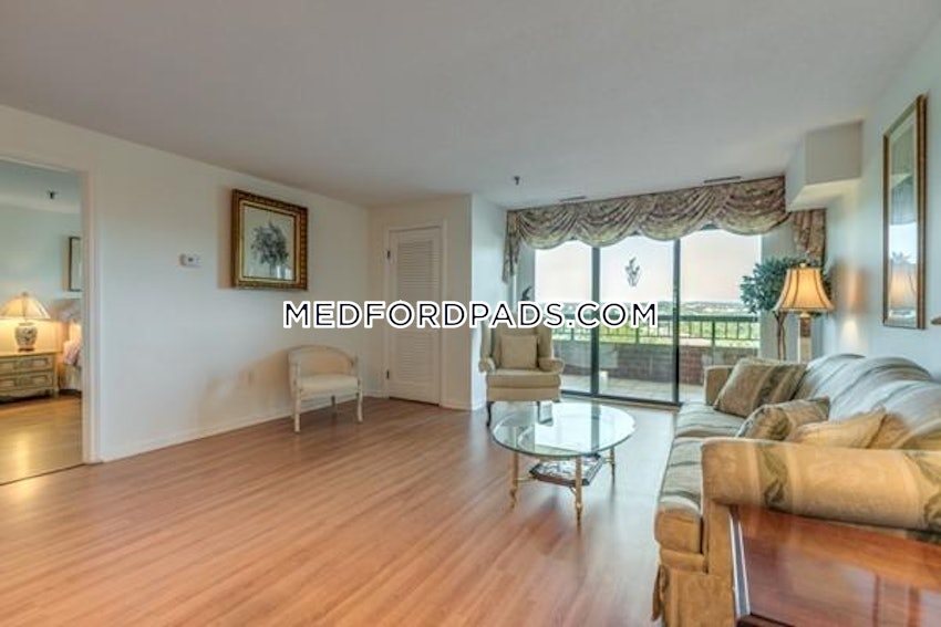 MEDFORD - WELLINGTON - 2 Beds, 2 Baths - Image 13