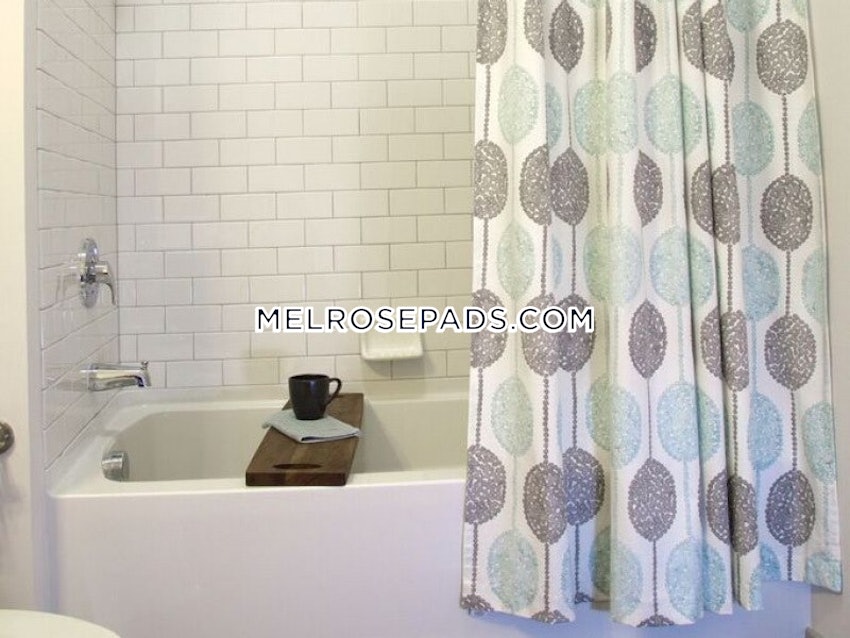 MELROSE - 1 Bed, 1 Bath - Image 19