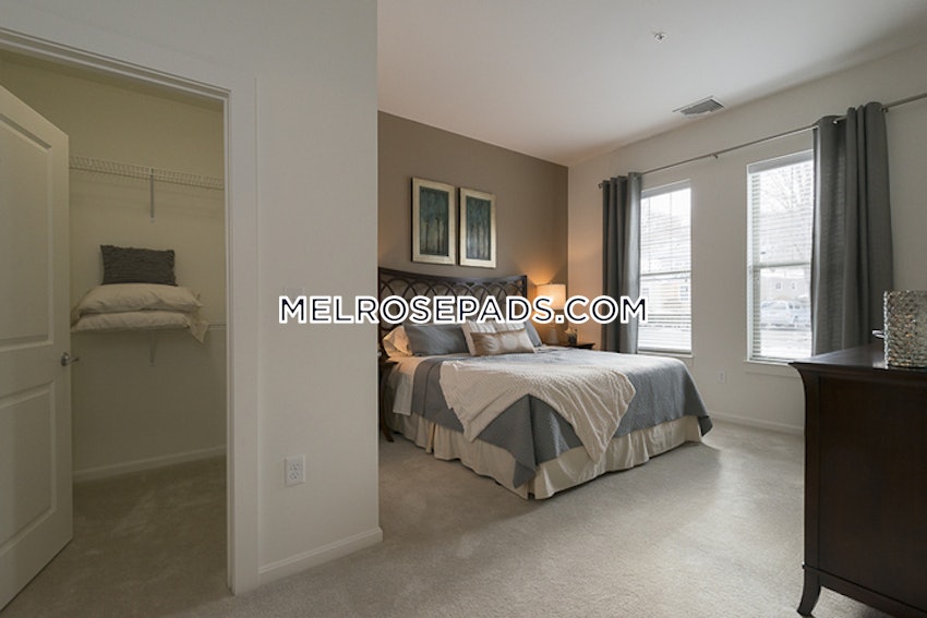 MELROSE - 3 Beds, 2 Baths - Image 14