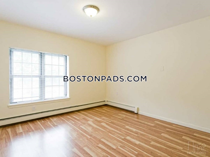 NEEDHAM - 2 Beds, 1 Bath - Image 1