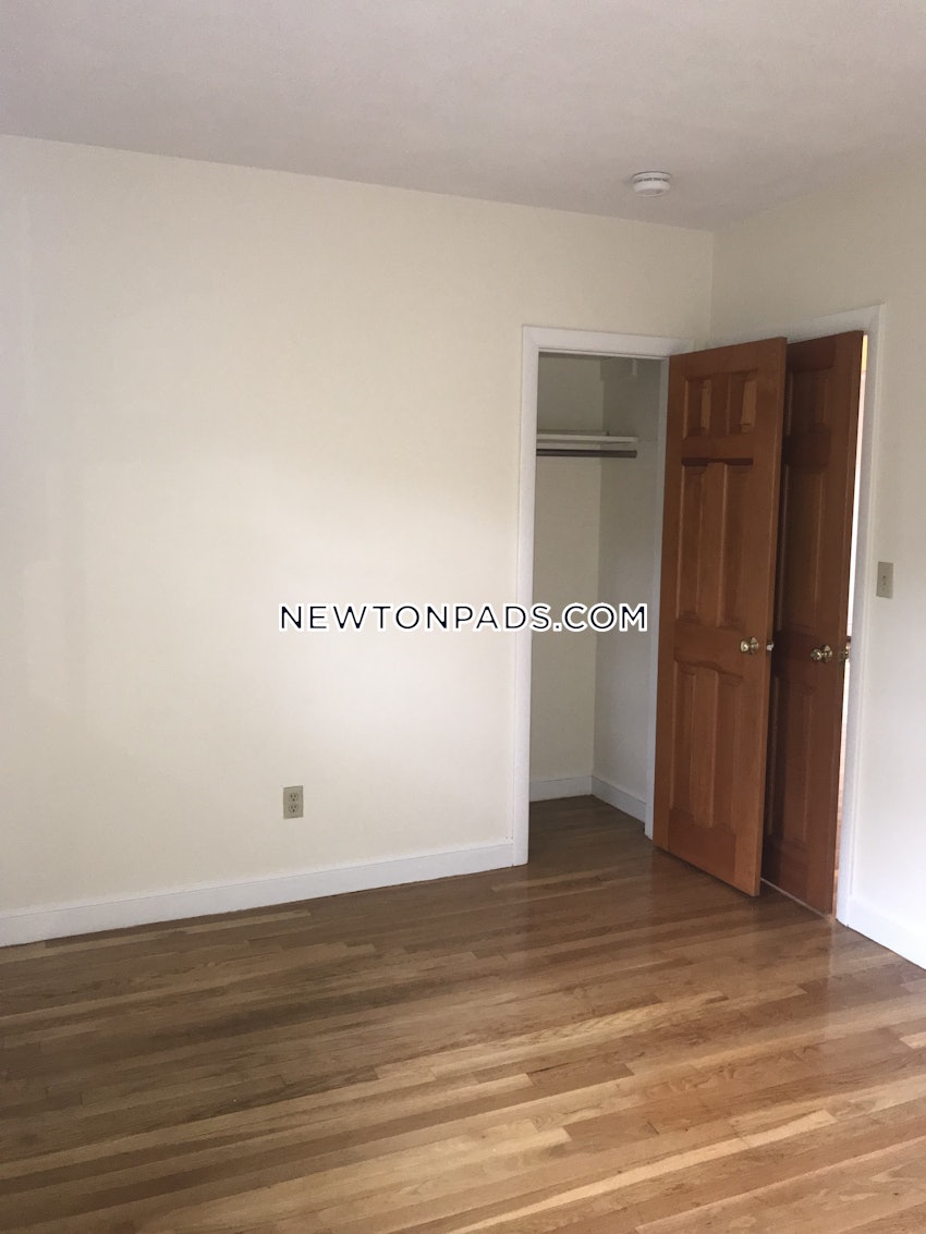 NEWTON - AUBURNDALE - 2 Beds, 1 Bath - Image 12