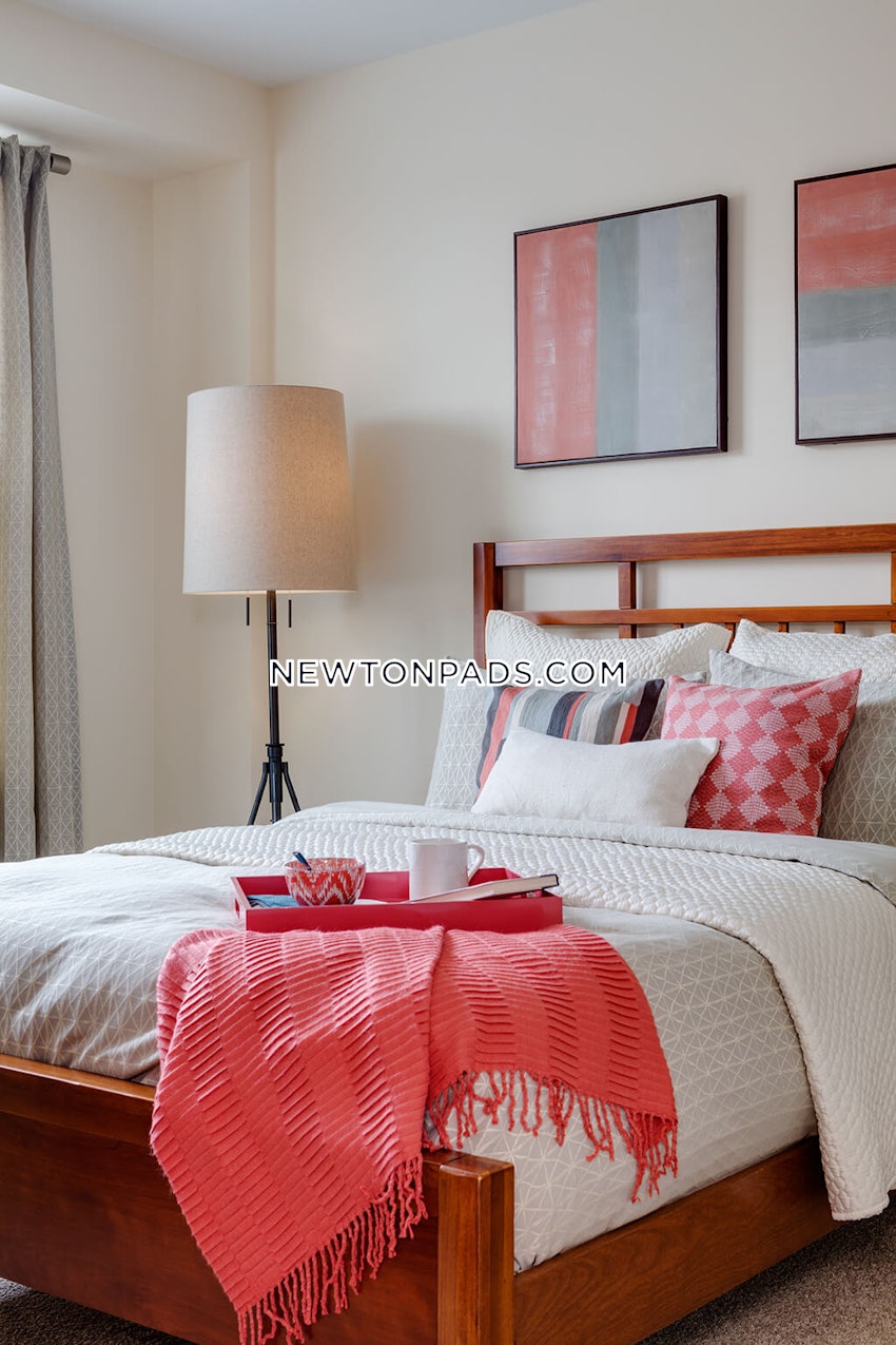 NEWTON - AUBURNDALE - 3 Beds, 1 Bath - Image 20