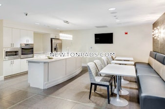 Washington St. Newton