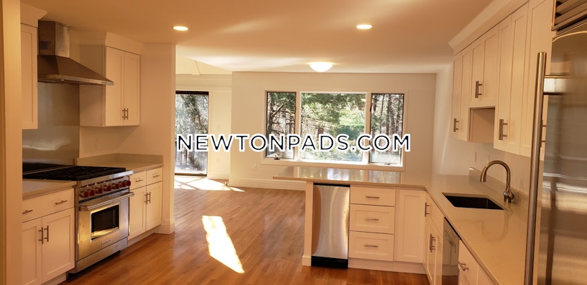 NEWTON - CHESTNUT HILL - 4 Beds, 4.5 Baths - Image 1