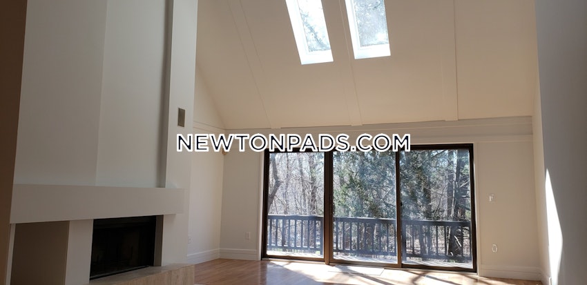 NEWTON - CHESTNUT HILL - 4 Beds, 4.5 Baths - Image 4