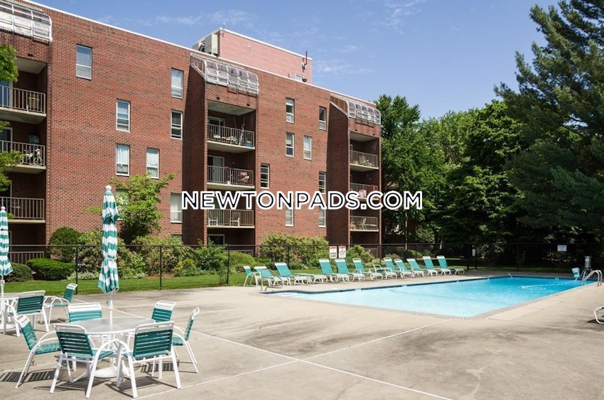 NEWTON - CHESTNUT HILL - 2 Beds, 2 Baths - Image 29