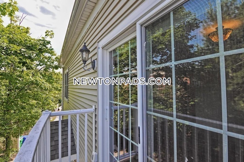 NEWTON - NEWTON CENTRE - 5 Beds, 2.5 Baths - Image 44