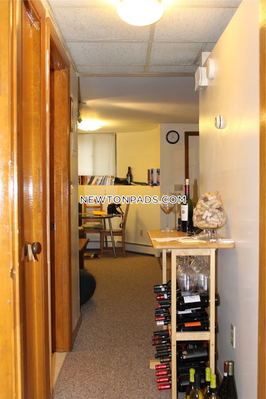 NEWTON - NEWTONVILLE - 1 Bed, 1 Bath - Image 6