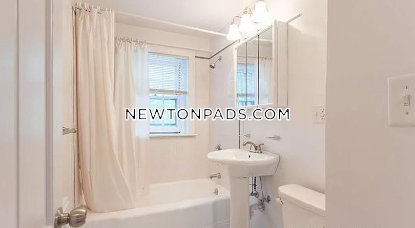 NEWTON - WABAN - 2 Beds, 1 Bath - Image 10
