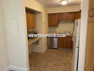 West Newton, Newton, MA - 3 Beds, 2 Baths - $3,600 - ID#4871509